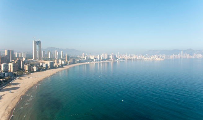Foto de una playa en Benidorm