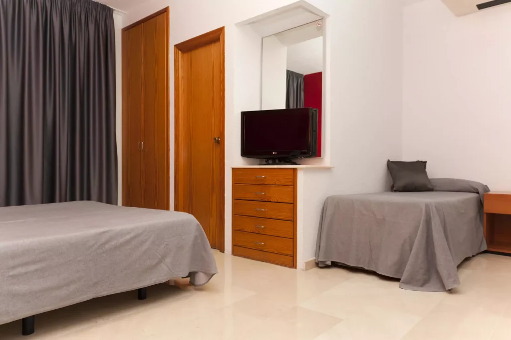 Foto de una habitación familiar Foto de una habitación familiar
